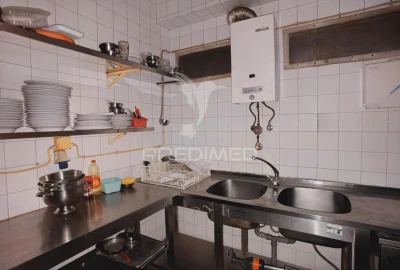 Loja para Trespasse em Pernes