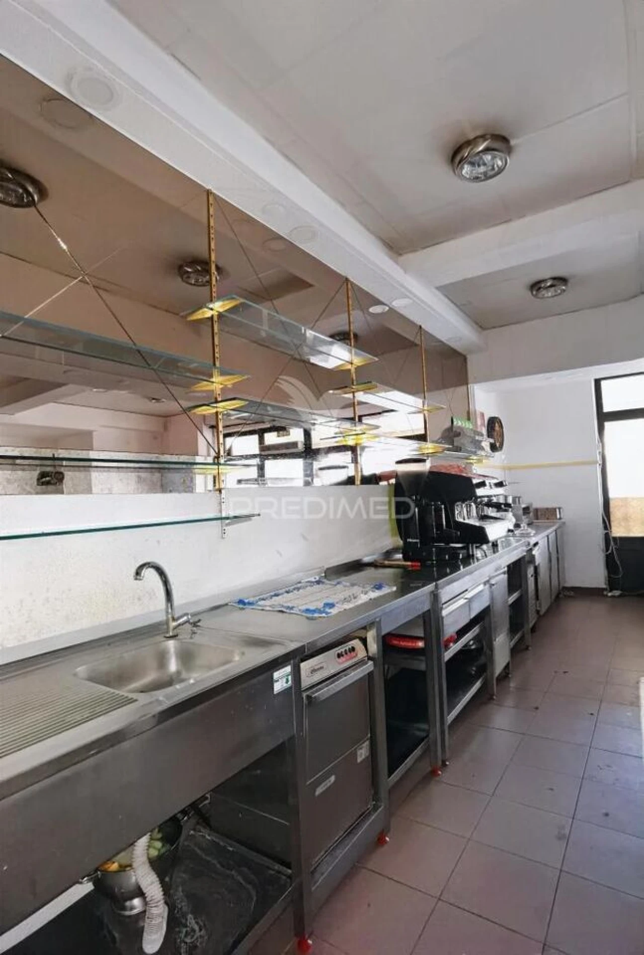 Loja para Trespasse em Pernes Foto 19