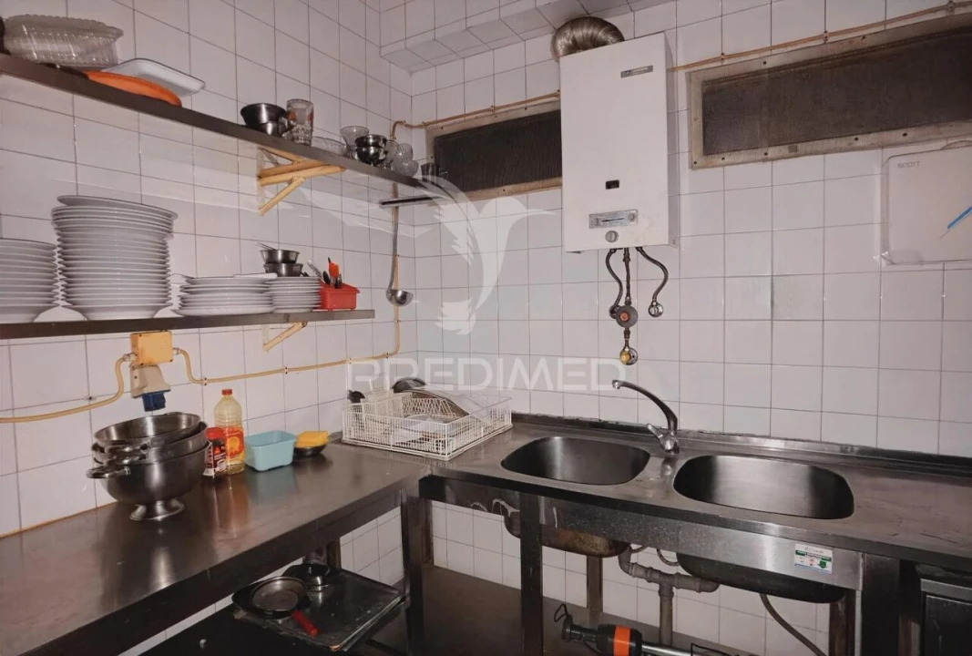 Loja para Trespasse em Pernes Foto 24