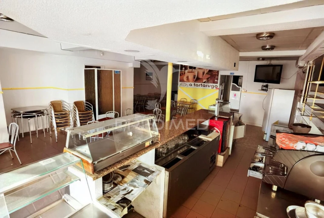 Loja para Trespasse em Pernes Foto 21