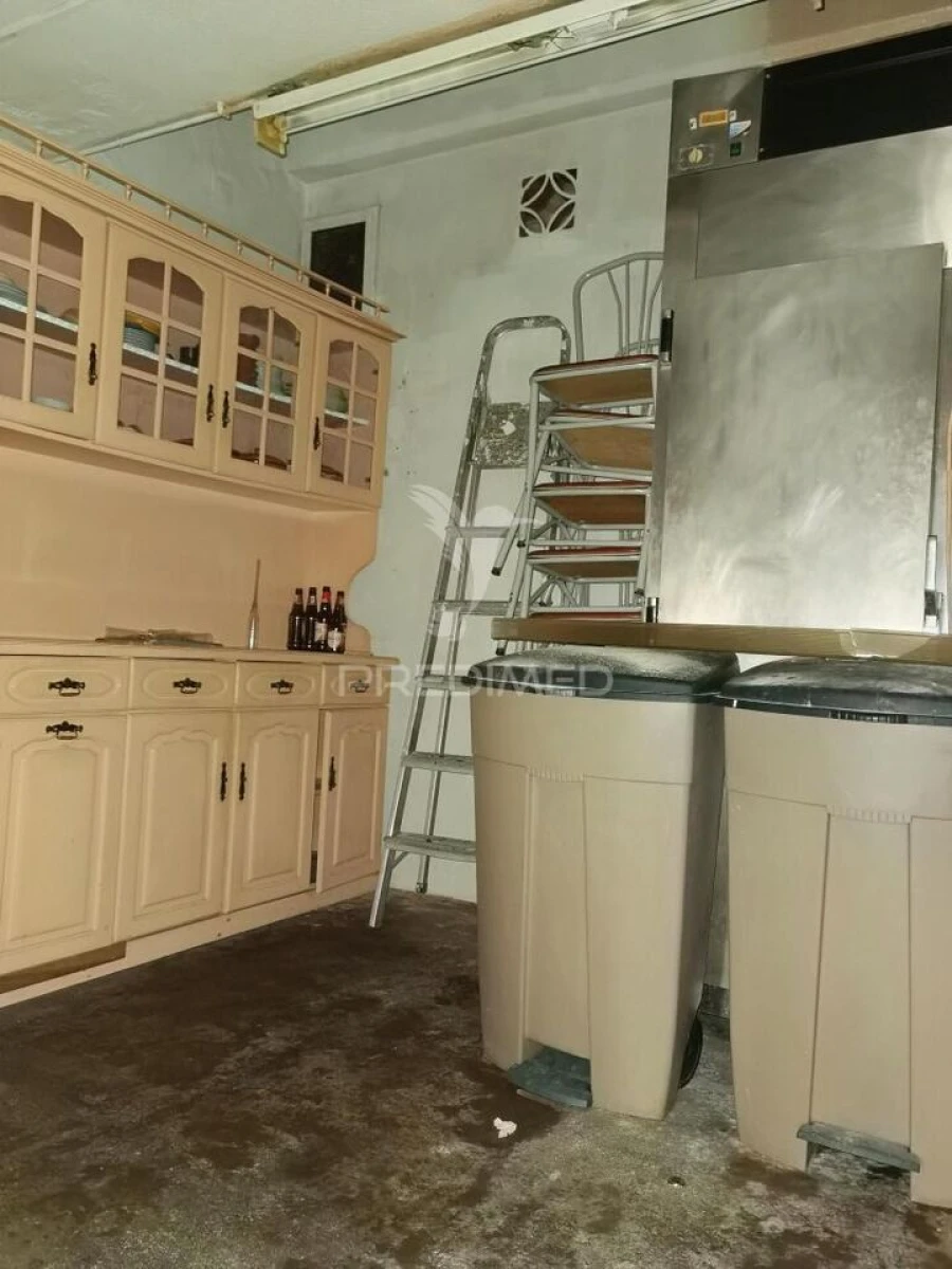 Loja para Trespasse em Pernes Foto 30