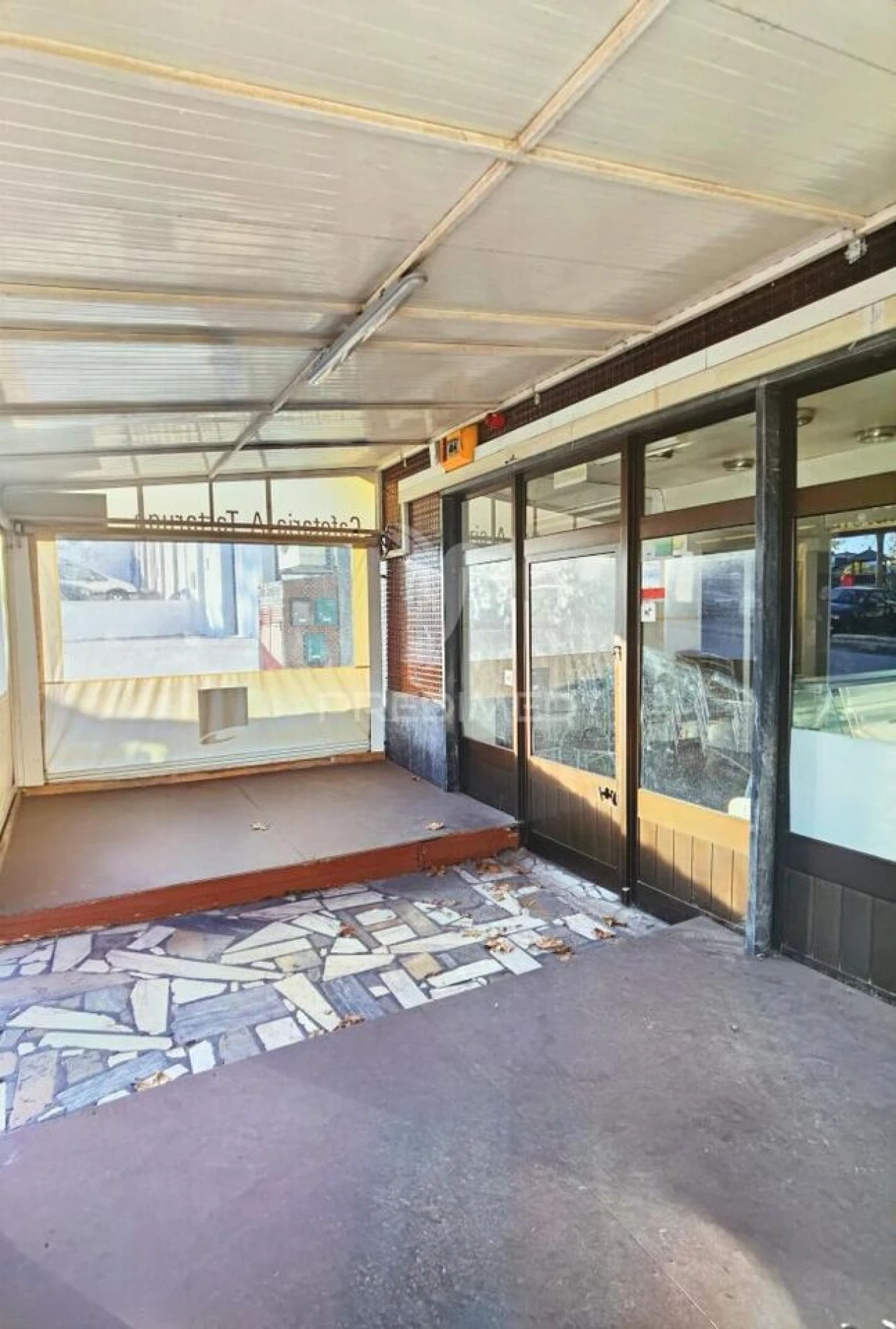 Loja para Trespasse em Pernes Foto 6