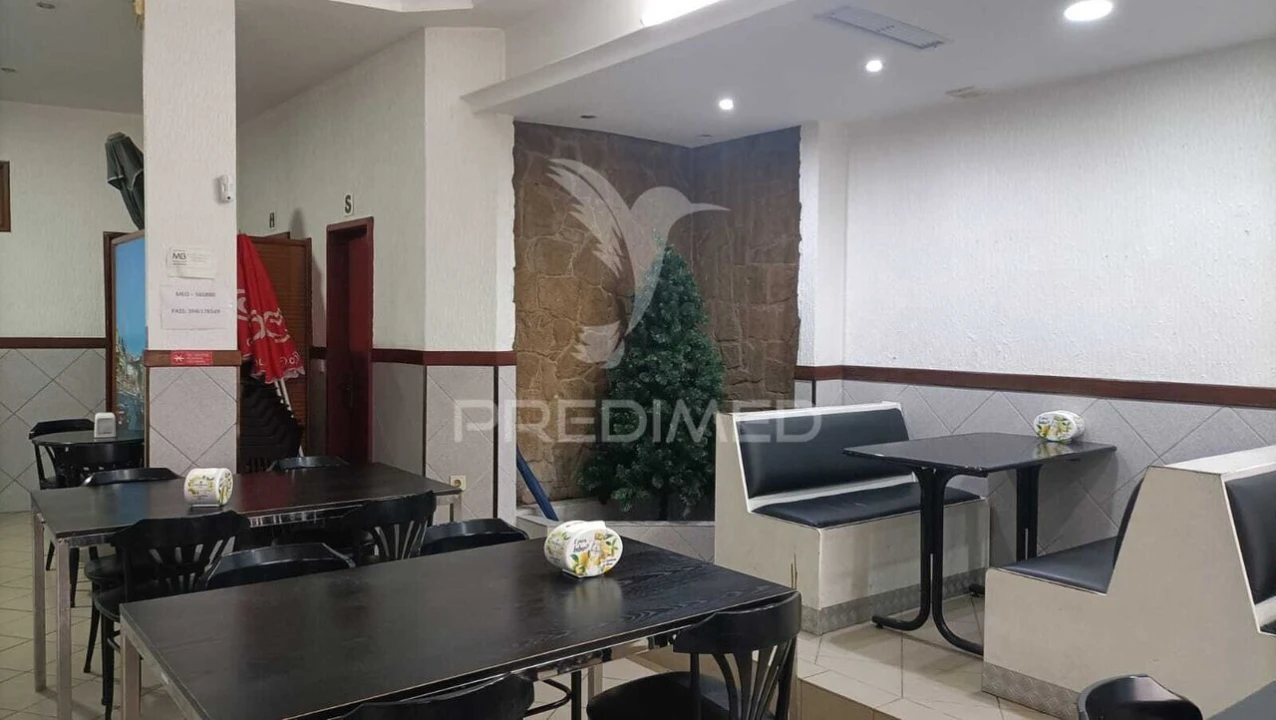 Loja para Trespasse em Coronado (São Romão e São Mamede) Foto 7