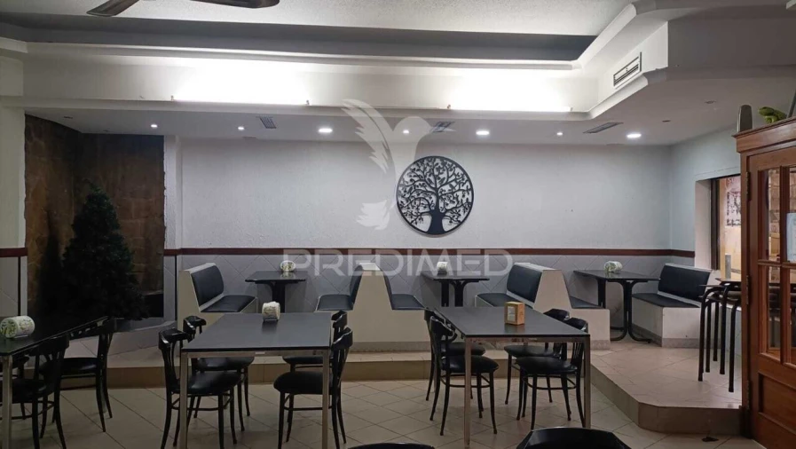 Loja para Trespasse em Coronado (São Romão e São Mamede) Foto 5