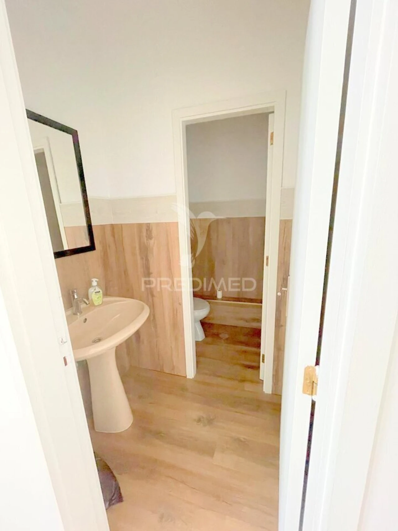 Loja para Arrendamento em Matosinhos e Leça da Palmeira Foto 12