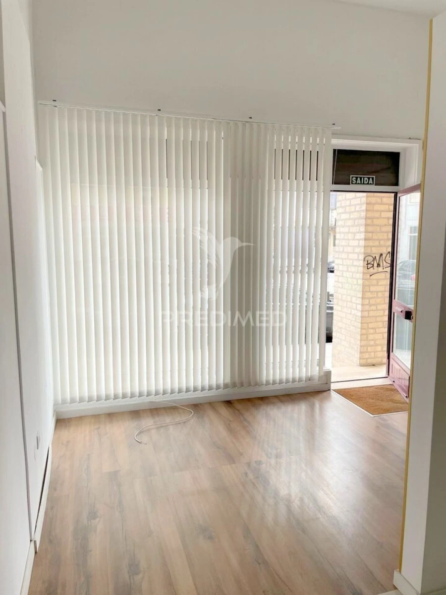 Loja para Arrendamento em Matosinhos e Leça da Palmeira Foto 9