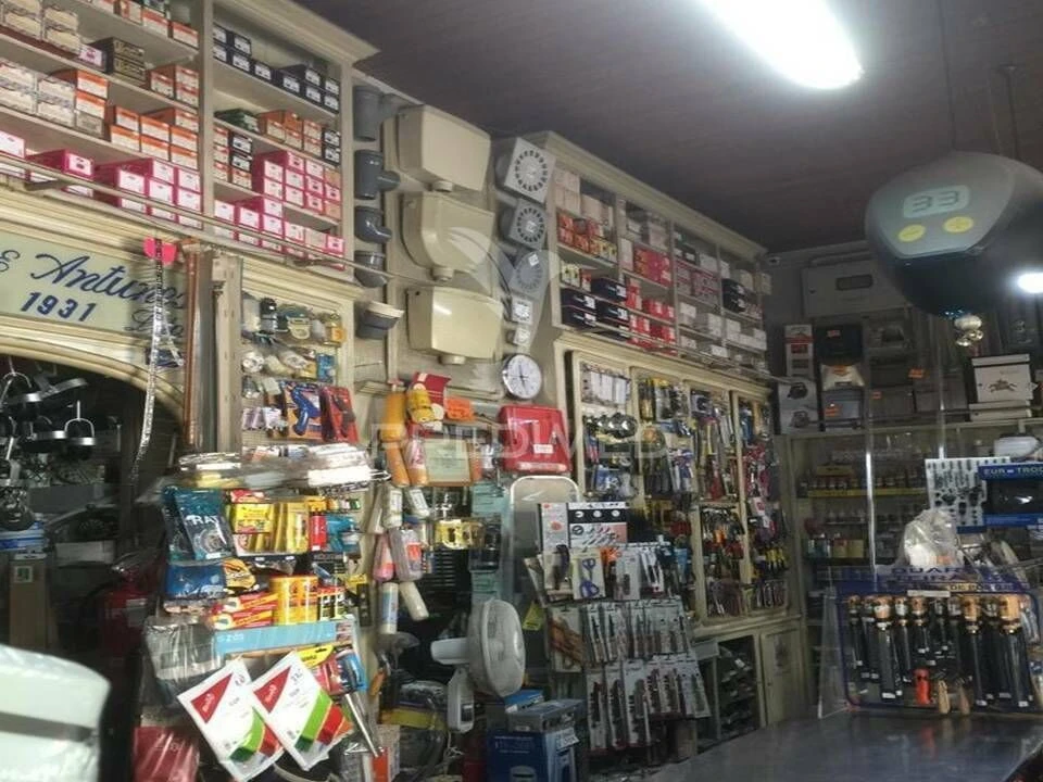 Armazém para Trespasse em Alcantara Foto 8