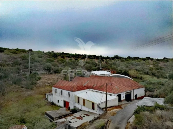 Armazém para Venda em Alcanena e Vila Moreira Foto 2