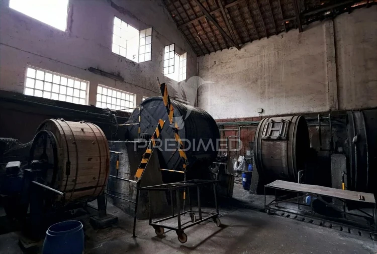 Armazém para Venda em Alcanena e Vila Moreira Foto 40
