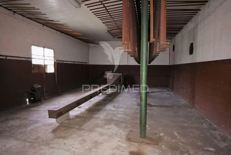 Armazém para Venda em Alcanena e Vila Moreira Foto 34