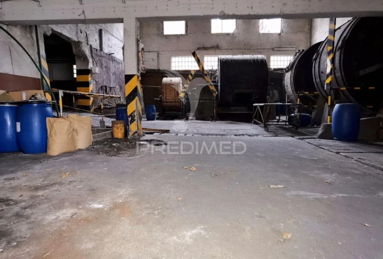 Armazém para Venda em Alcanena e Vila Moreira Foto 39