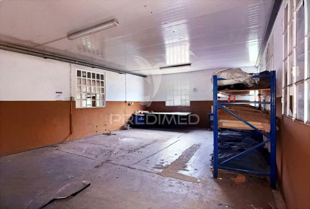 Armazém para Venda em Alcanena e Vila Moreira Foto 19