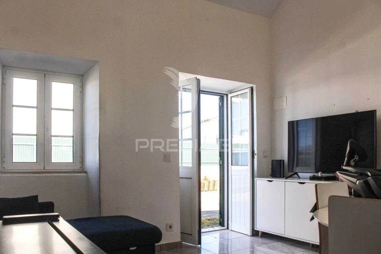 Moradia T1 para Venda em Charneca de Caparica e Sobreda Foto 14