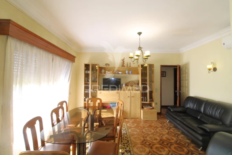 Moradia T4 para Venda em Coronado (São Romão e São Mamede) Foto 7