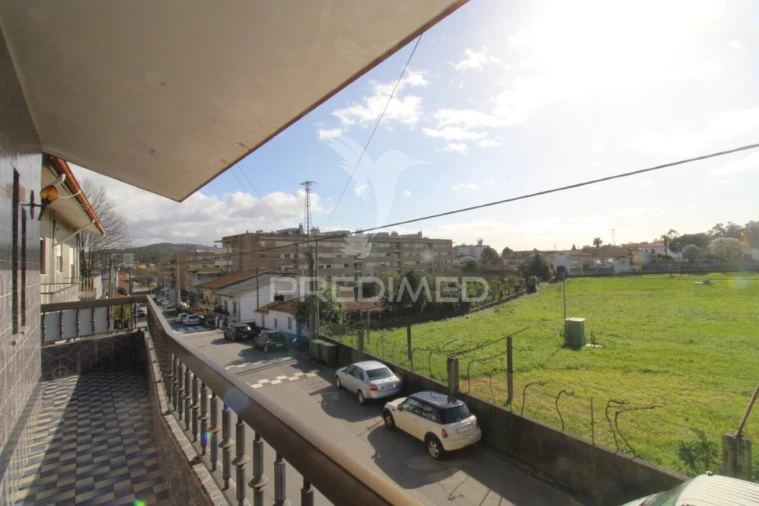 Moradia T4 para Venda em Coronado (São Romão e São Mamede) Foto 3