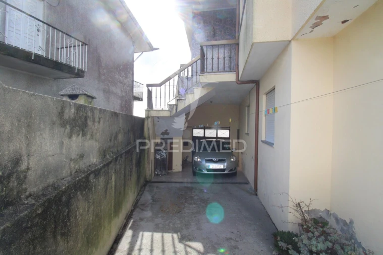 Moradia T4 para Venda em Coronado (São Romão e São Mamede) Foto 31