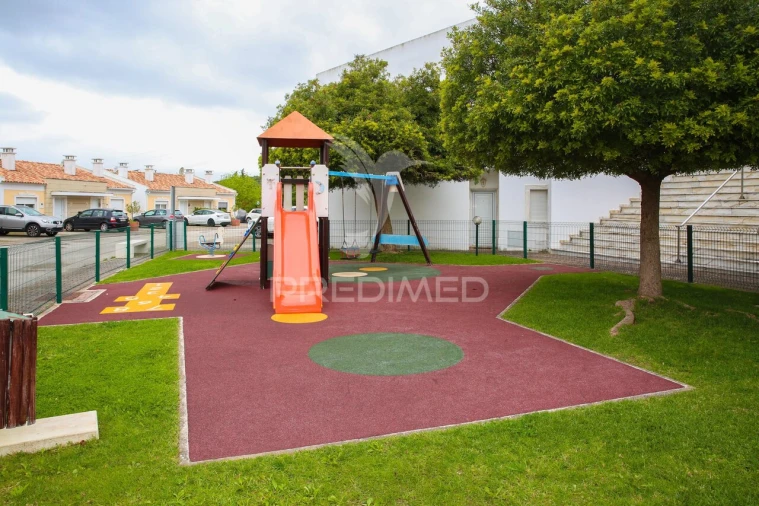 Moradia T3 para Venda em Alenquer (Santo Estêvão e Triana) Foto 29