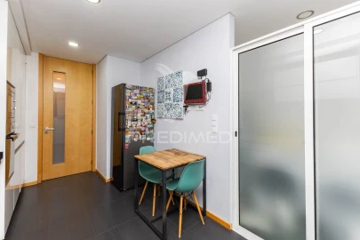 Apartamento T2 para Venda em Santa Marinha e São Pedro da Afurada