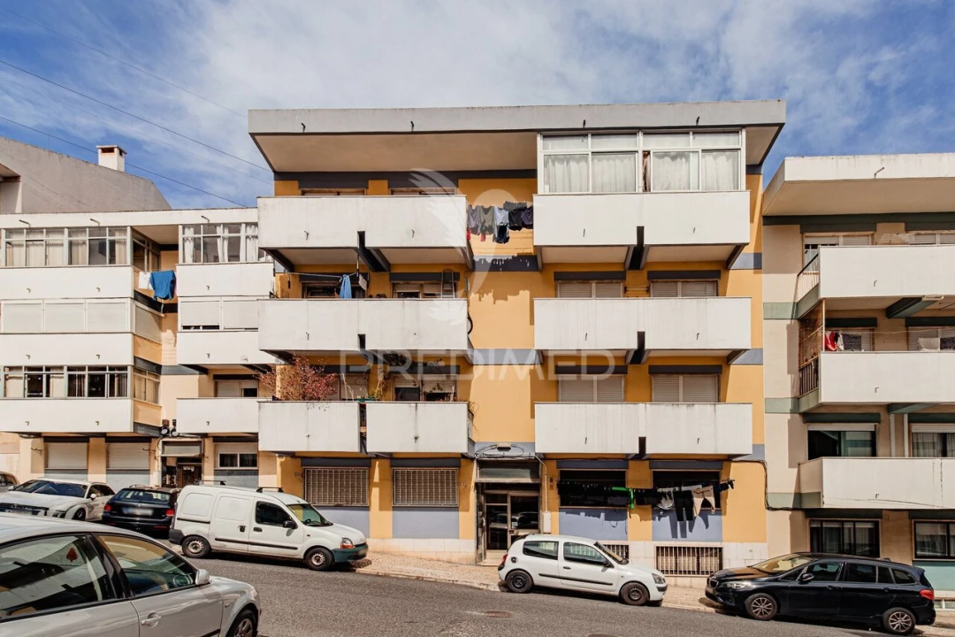 Apartamento T3 para Venda em Póvoa de Santo Adrião e Olival Basto Foto 22