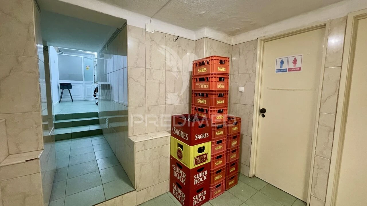 Loja para Venda em Laranjeiro e Feijó Foto 20