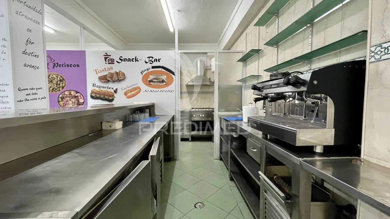 Loja para Venda em Laranjeiro e Feijó Foto 11