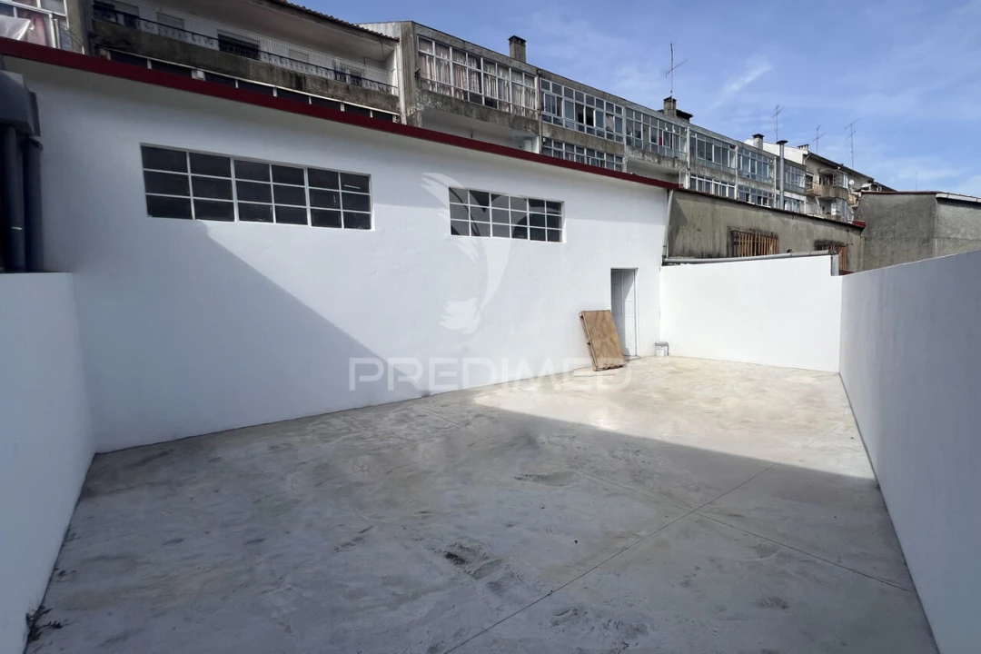 Armazém para Venda em Braga (São José de São Lázaro e São João do Souto) Foto 21