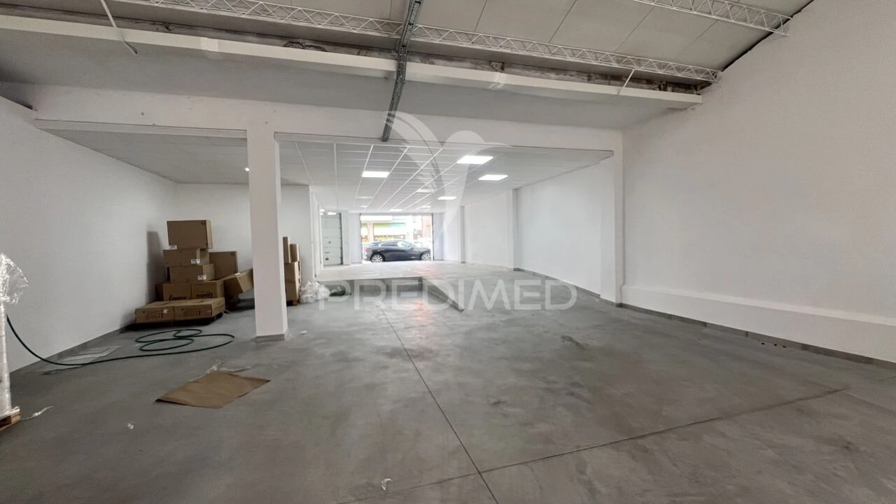 Armazém para Venda em Braga (São José de São Lázaro e São João do Souto) Foto 17
