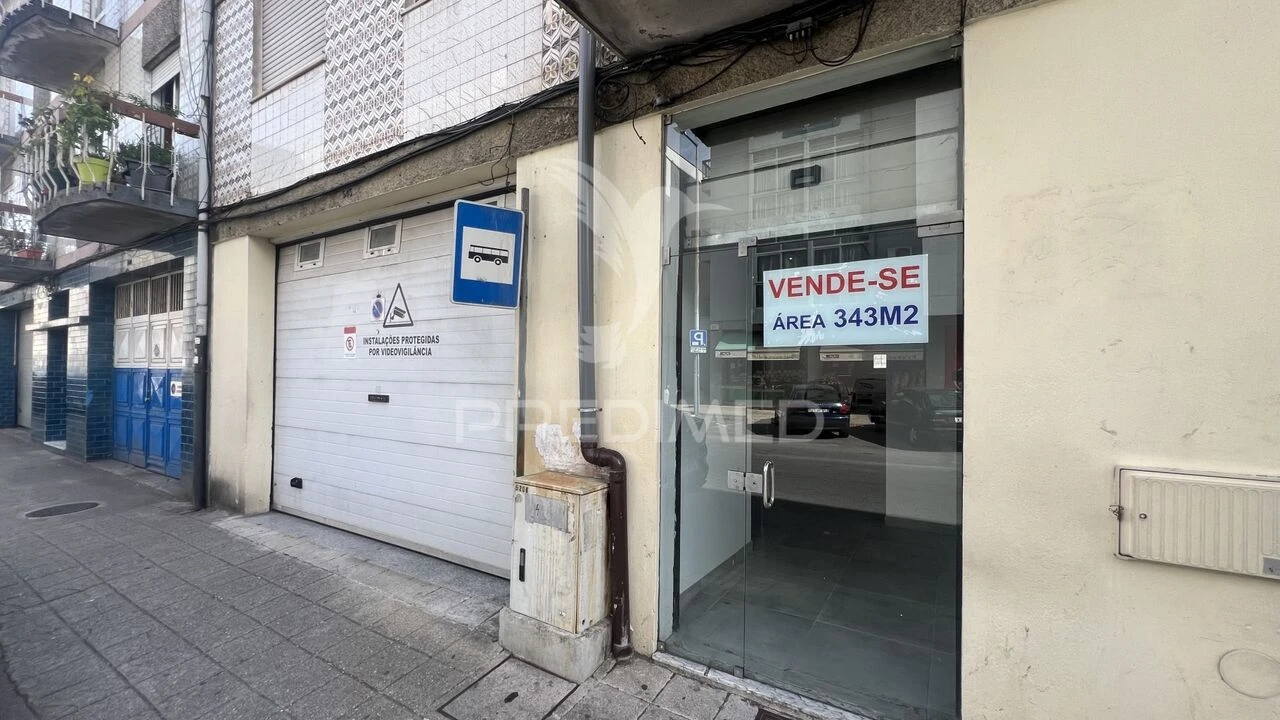 Armazém para Venda em Braga (São José de São Lázaro e São João do Souto) Foto 25