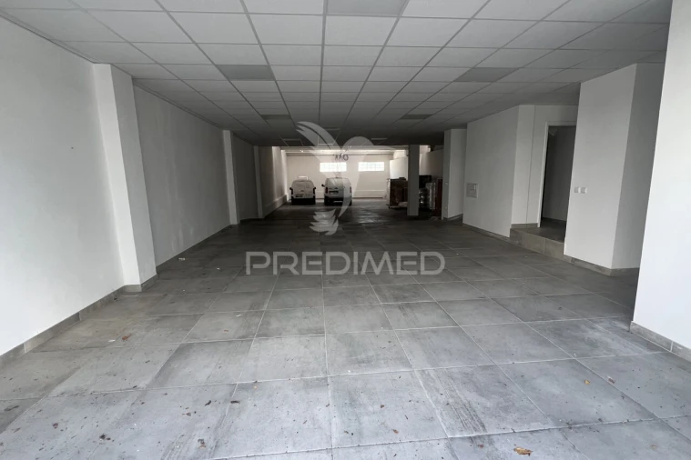 Armazém para Venda em Braga (São José de São Lázaro e São João do Souto) Foto 9