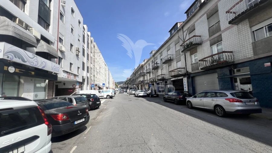 Armazém para Venda em Braga (São José de São Lázaro e São João do Souto) Foto 24