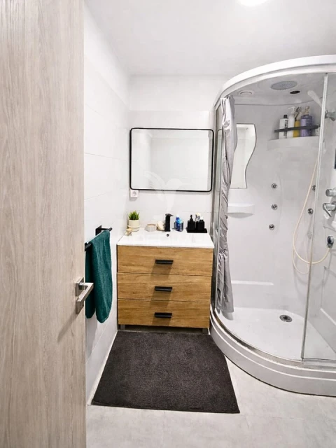 Apartamento T2 para Venda em Laranjeiro e Feijó