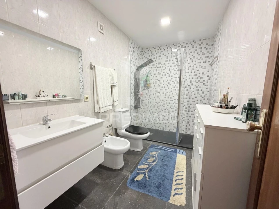 Apartamento T2 para Venda em Gulpilhares e Valadares Foto 9