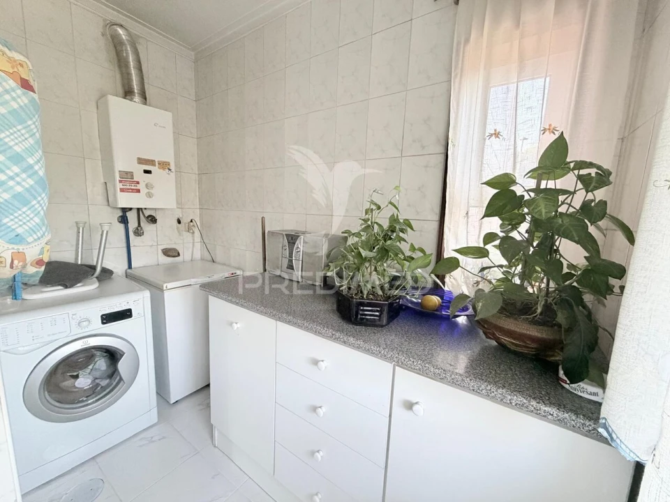Apartamento T2 para Venda em Gulpilhares e Valadares Foto 4