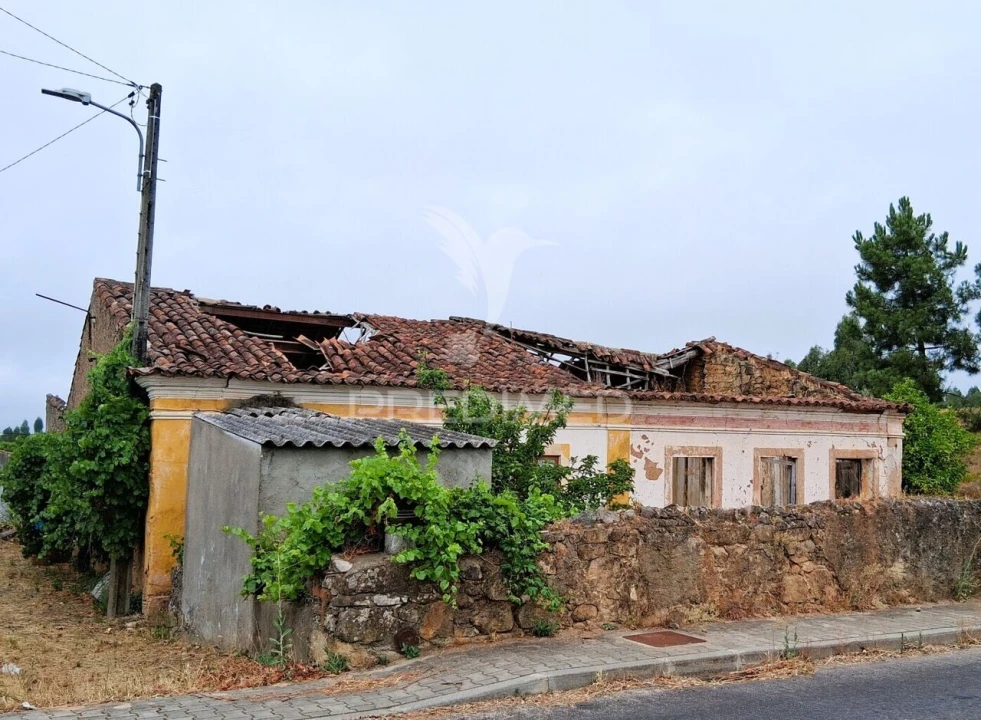 Moradia T2 para Venda em Mação, Penhascoso e Aboboreira Foto 1