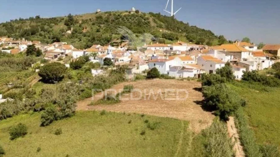 Terreno para Venda em Dois Portos e Runa