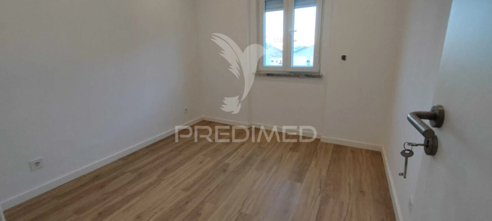 Apartamento T2 para Venda em Póvoa de Santa Iria e Forte da Casa Foto 6