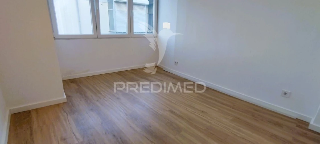 Apartamento T2 para Venda em Póvoa de Santa Iria e Forte da Casa Foto 7