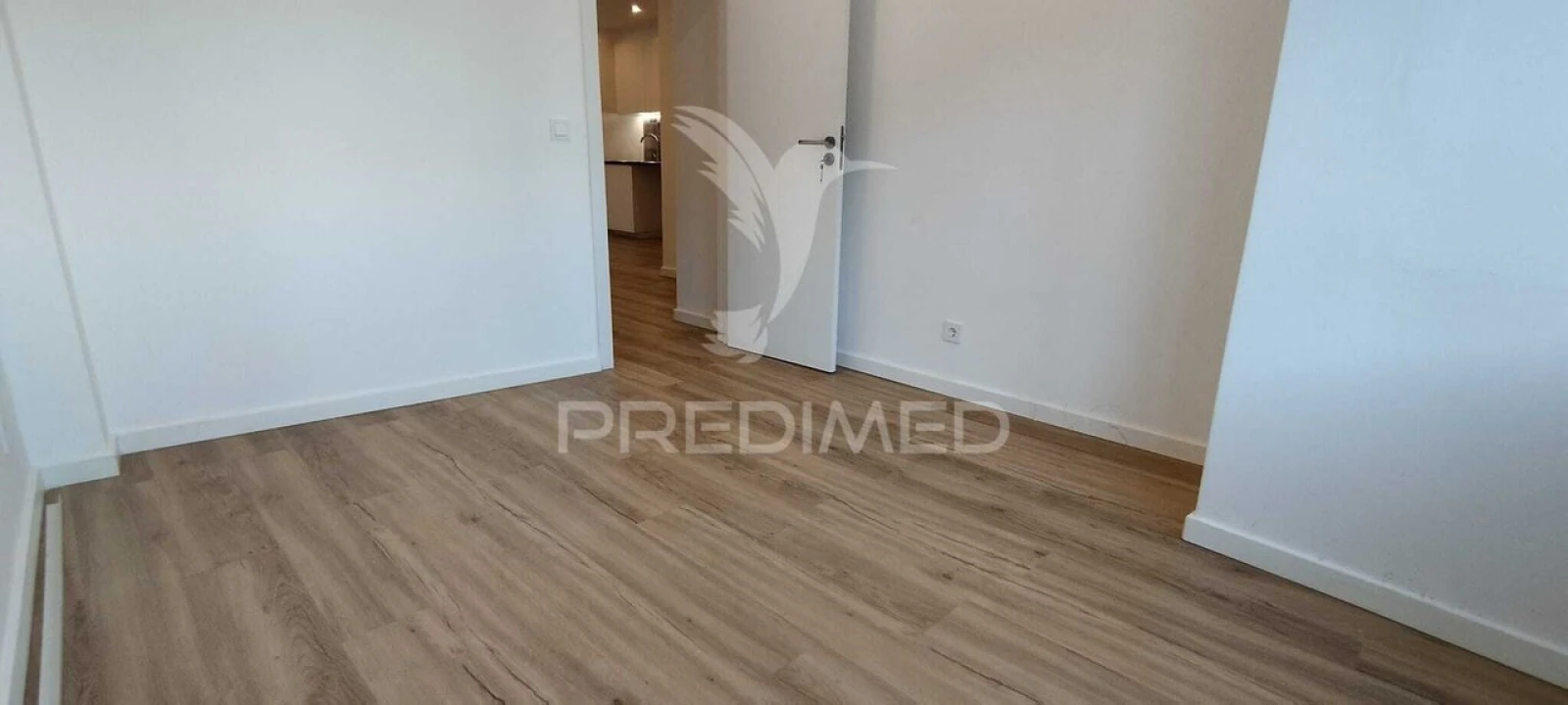 Apartamento T2 para Venda em Póvoa de Santa Iria e Forte da Casa Foto 5