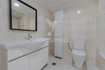 Apartamento T3 para Venda em Margaride, Várzea, Lagares, Varziela, Moure