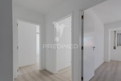 Apartamento T3 para Venda em Margaride, Várzea, Lagares, Varziela, Moure