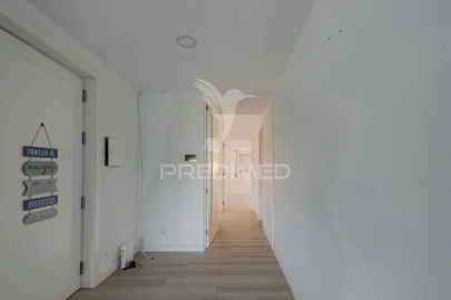 Apartamento T3 para Venda em Margaride, Várzea, Lagares, Varziela, Moure