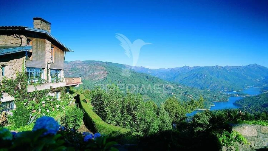 Moradia T6 para Venda em Sande, Vilarinho, Barros e Gomide Foto 35