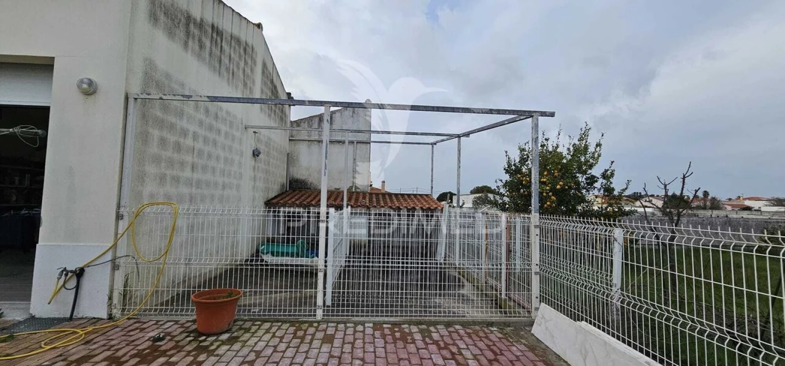 Moradia T4 para Venda em Salvaterra de Magos e Foros de Salvaterra Foto 35