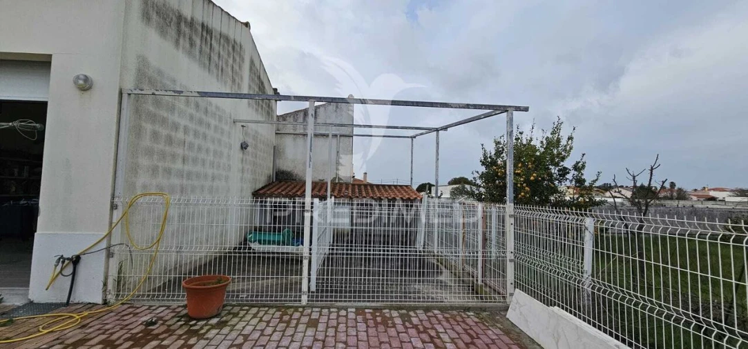 Moradia T4 para Venda em Salvaterra de Magos e Foros de Salvaterra Foto 35