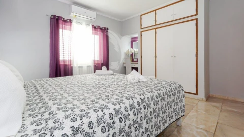 Moradia T4 para Venda em Lagoa e Carvoeiro