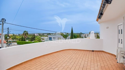 Moradia T4 para Venda em Lagoa e Carvoeiro