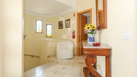 Moradia T4 para Venda em Lagoa e Carvoeiro