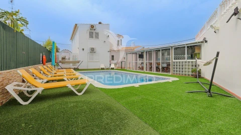 Moradia T4 para Venda em Lagoa e Carvoeiro