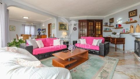 Moradia T4 para Venda em Lagoa e Carvoeiro