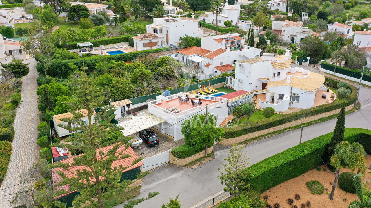 Moradia T4 para Venda em Lagoa e Carvoeiro Foto 4